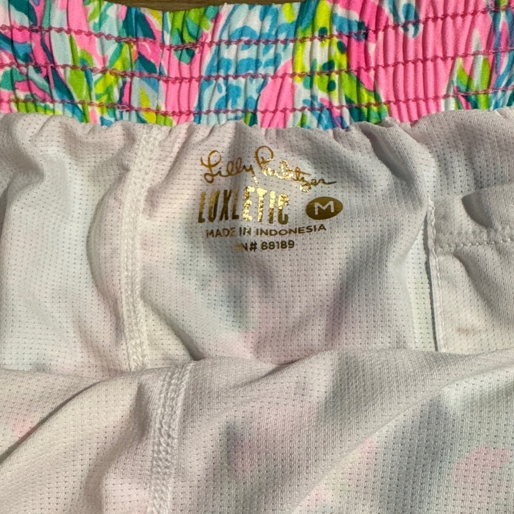 Lilly Pulitzer Luxletic Ocean Trail Shorts – Unicorn of the Sea Print – Size M - Picture 2 of 9